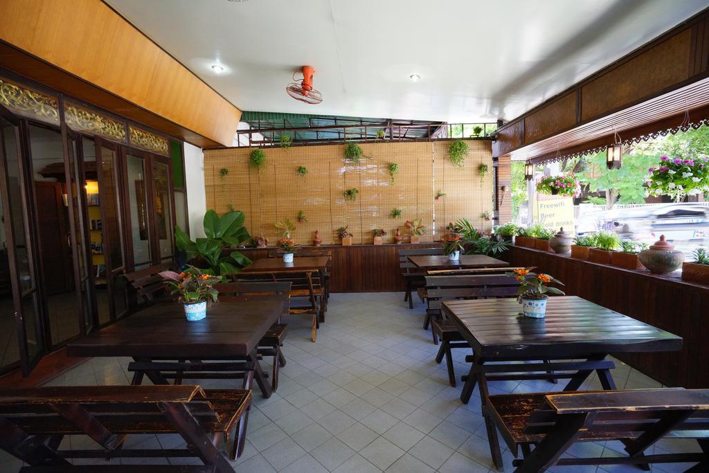 Nonni Guesthouse Chiang Mai Luaran gambar