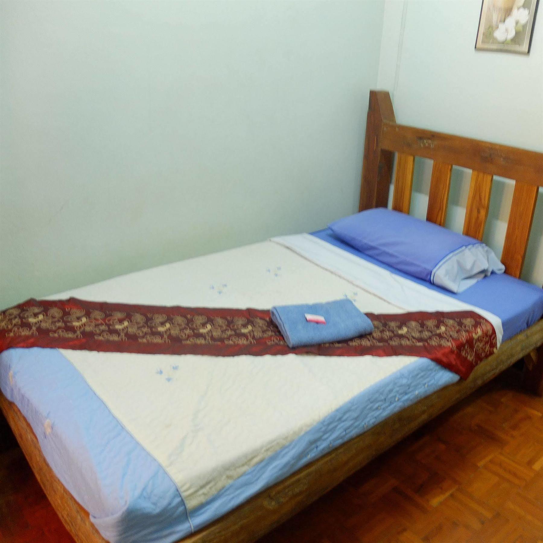 Nonni Guesthouse Chiang Mai Luaran gambar